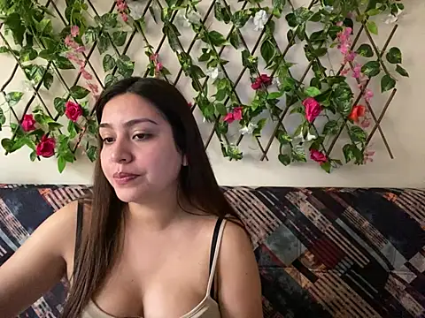 Snapshot of Jack_Emily1 chatting on March 19, 2025, 4:34 pm Jack Emily1 online show from March 19, 2025, 4:34 pm