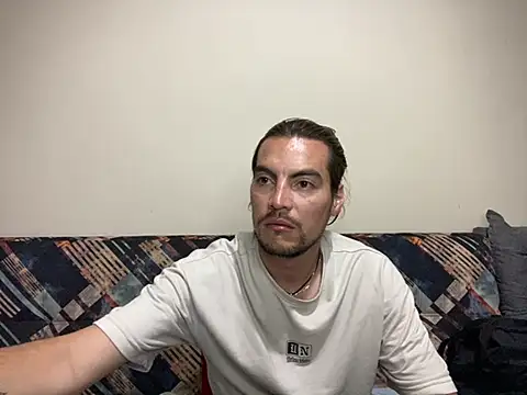 Snapshot of Jack_Emily1 chatting on February 25, 2025, 4:25 pm Jack Emily1 online show from February 25, 2025, 4:25 pm