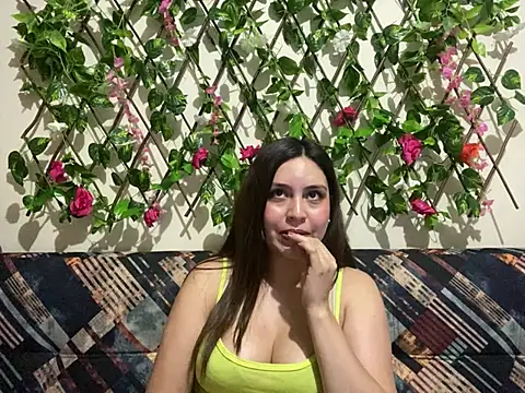 Snapshot of Jack_Emily1 chatting on March 15, 2025, 12:36 am Jack Emily1 online show from March 15, 2025, 12:36 am