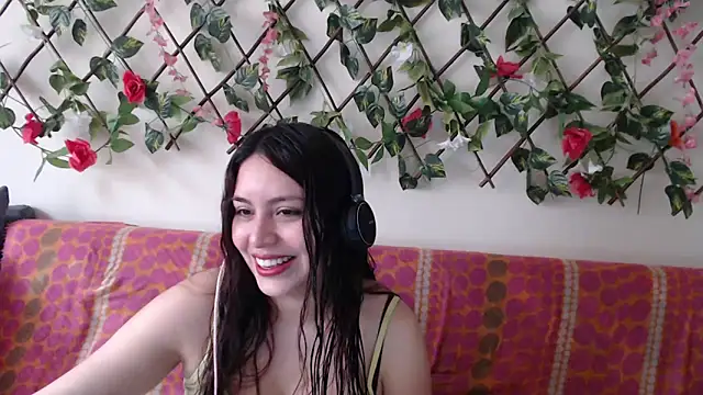 Snapshot of Jack_Emily1 chatting on September 10, 2025, 5:23 pm Jack Emily1 online show from September 10, 2025, 5:23 pm