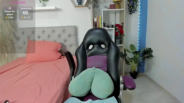 Gaby ortis online show from March 8, 2026, 2:04 am