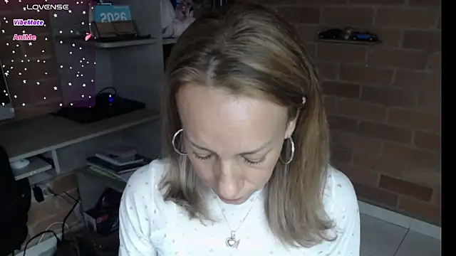 Snapshot of cristin_doll_ chatting on May 30, 2026, 3:39 pm cristin doll online show from May 30, 2026, 3:39 pm