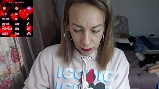 Snapshot of cristin_doll_ chatting on February 20, 2026, 7:27 pm cristin doll online show from February 20, 2026, 7:27 pm