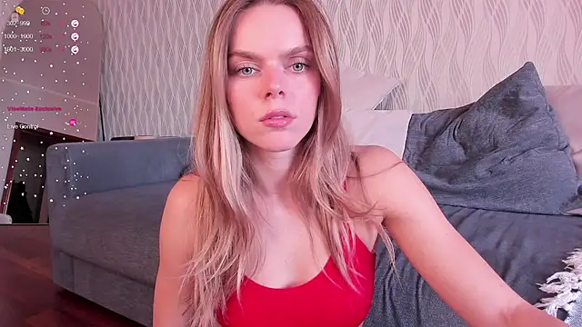 CharliSweet online show from May 19, 2026, 4:58 pm
