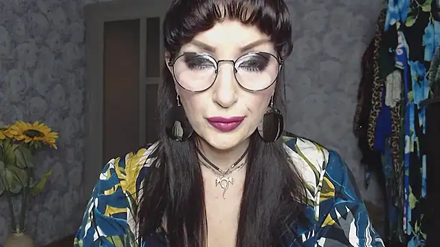 Snapshot of Aziza1 chatting on March 5, 2026, 1:08 pm Aziza1 online show from March 5, 2026, 1:08 pm