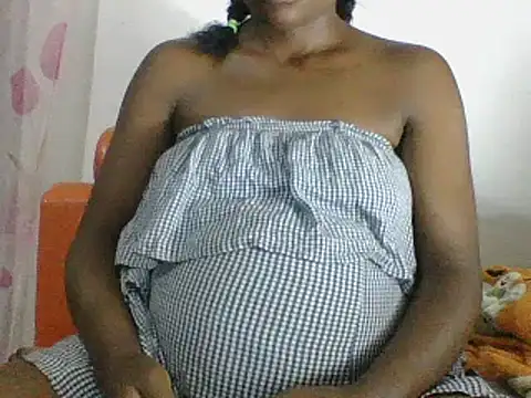 Hamie sexy online show from March 2, 2025, 6:03 pm