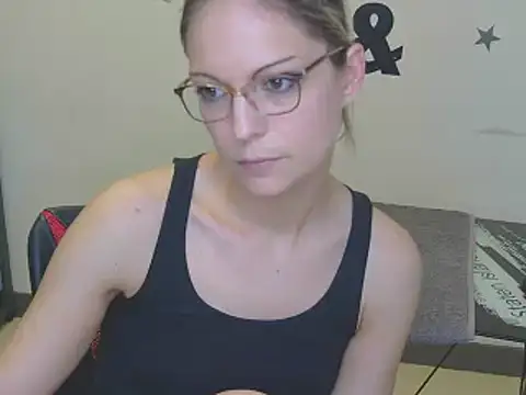 alixfeeling online show from December 30, 2024, 3:56 pm