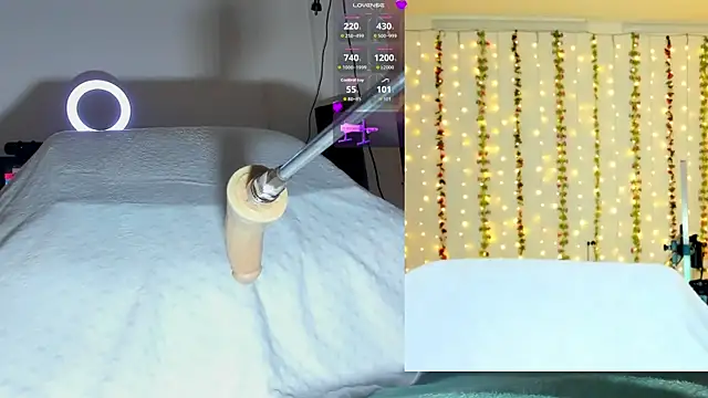 Snapshot of Alessandra_Smith chatting on November 13, 2025, 8:02 pm Alessandra Smith online show from November 13, 2025, 8:02 pm