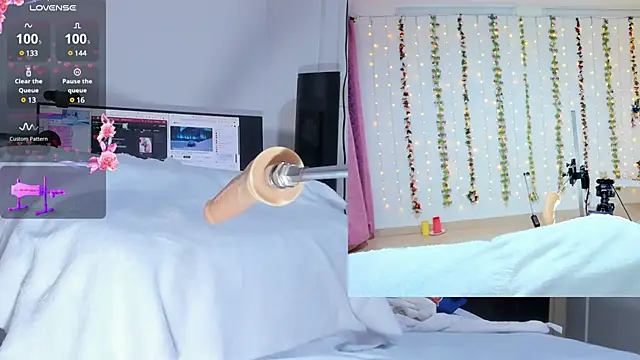 Snapshot of Alessandra_Smith chatting on March 2, 2025, 1:47 am Alessandra Smith online show from March 2, 2025, 1:47 am