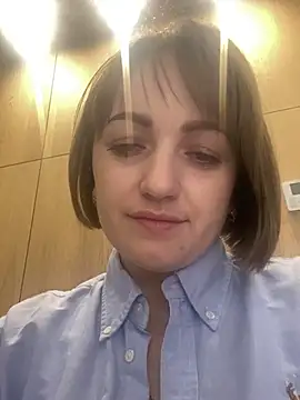 Amelie Shy online show from March 11, 2025, 7:14 am