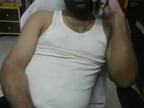 Snapshot of hotindianstud chatting on October 23, 2025, 8:57 am hotindianstud online show from October 23, 2025, 8:57 am