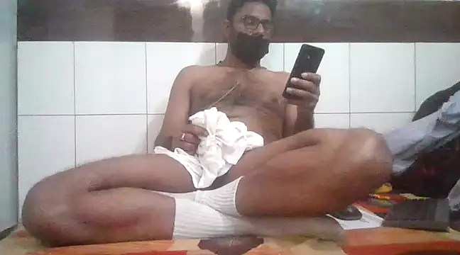 Snapshot of hotindianstud chatting on February 18, 2025, 3:20 pm hotindianstud online show from February 18, 2025, 3:20 pm