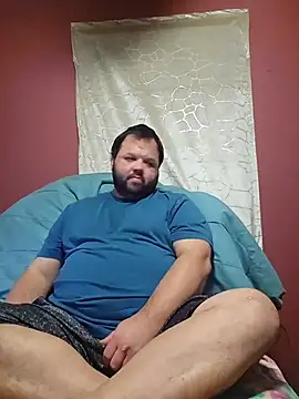 Snapshot of Strongbutgentle36 chatting on November 15, 2025, 7:45 am Strongbutgentle36 online show from November 15, 2025, 7:45 am