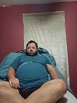 Snapshot of Strongbutgentle36 chatting on November 22, 2025, 6:34 am Strongbutgentle36 online show from November 22, 2025, 6:34 am