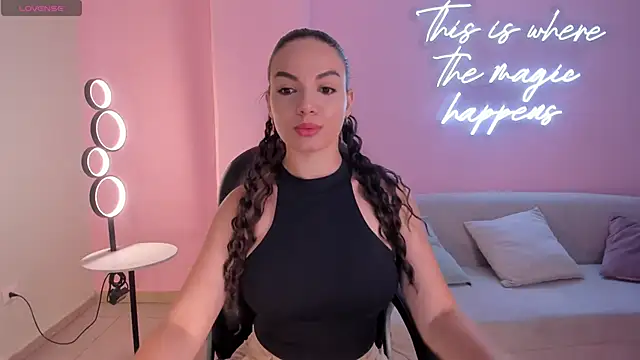 Snapshot of MorganHicks chatting on February 23, 2026, 8:09 pm MorganHicks online show from February 23, 2026, 8:09 pm