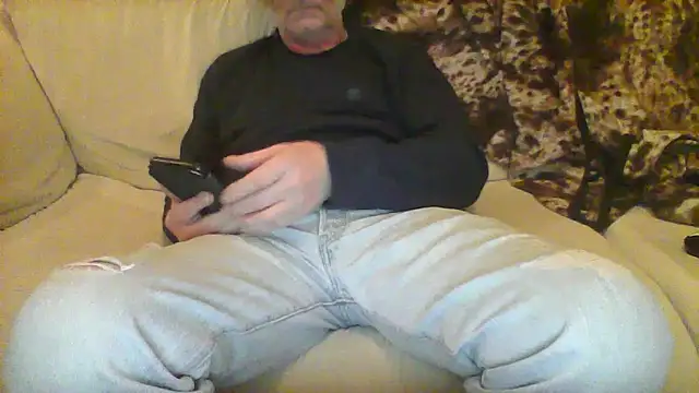 CastTaurus online show from December 2, 2025, 8:05 am