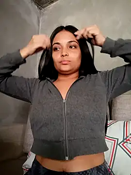 Snapshot of _Estrellita_ chatting on March 2, 2026, 5:31 pm Estrellita online show from March 2, 2026, 5:31 pm