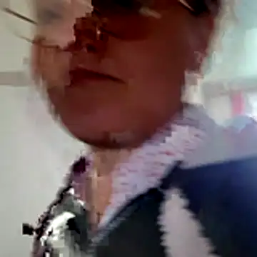 Snapshot of IamYourNarcotic chatting on October 22, 2025, 11:20 am IamYourNarcotic online show from October 22, 2025, 11:20 am