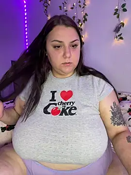 honeyviolet online show from September 10, 2025, 1:48 am