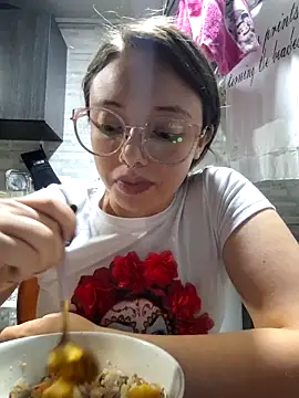 linda-schmidt online show from October 21, 2025, 10:09 pm