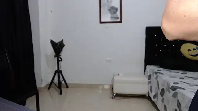 venuz mendoza20 online show from November 5, 2025, 1:25 pm