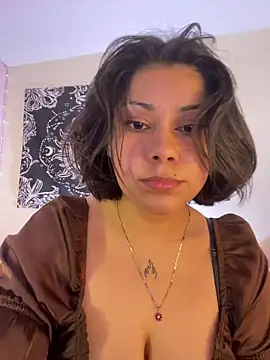 Snapshot of Karol_karoline chatting on January 9, 2025, 8:33 pm Karol karoline online show from January 9, 2025, 8:33 pm