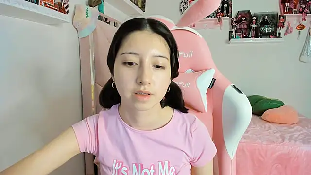 cherrycute online show from December 21, 2024, 6:30 am