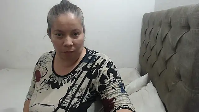 Snapshot of tiffany_horny_1 chatting on September 17, 2025, 6:59 am tiffany horny 1 online show from September 17, 2025, 6:59 am