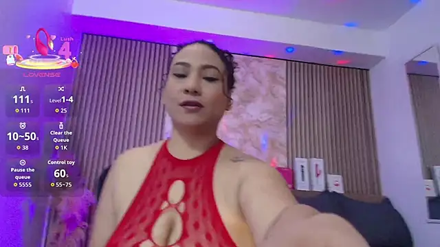 JuliRamirez online show from October 4, 2025, 1:01 pm