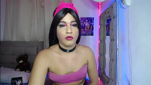 TRANSCATALINA online show from October 7, 2025, 11:11 am