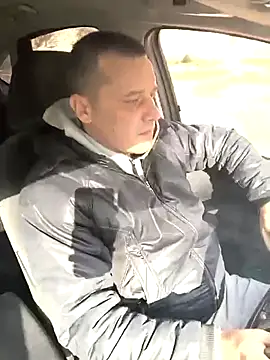 Snapshot of DanielOhCool chatting on October 15, 2025, 11:18 am DanielOhCool online show from October 15, 2025, 11:18 am