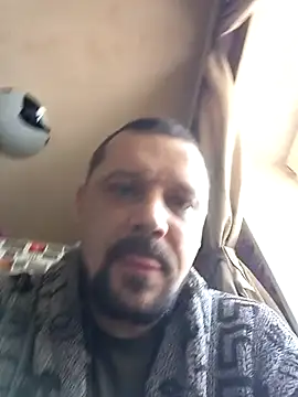 Snapshot of DanielOhCool chatting on February 10, 2026, 6:34 am DanielOhCool online show from February 10, 2026, 6:34 am