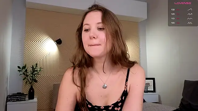 Snapshot of Elizavetta_Miller chatting on November 21, 2025, 9:41 am Elizavetta Miller online show from November 21, 2025, 9:41 am