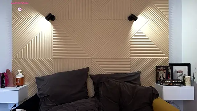 Snapshot of Elizavetta_Miller chatting on February 24, 2026, 2:07 pm Elizavetta Miller online show from February 24, 2026, 2:07 pm