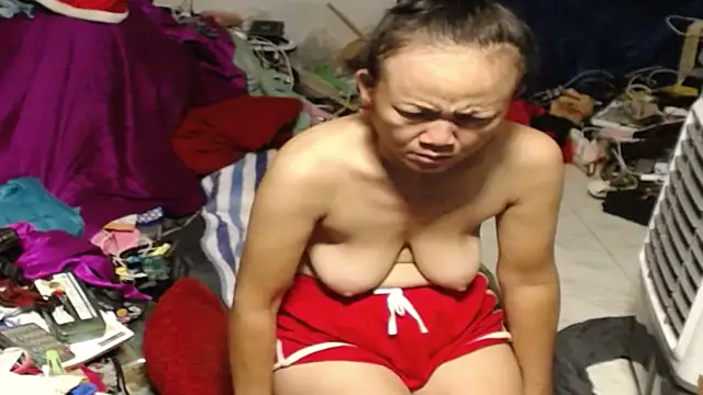 Snapshot of 1CuteAndSexy69 chatting on June 27, 2026, 2:17 am 1CuteAndSexy69 online show from June 27, 2026, 2:17 am