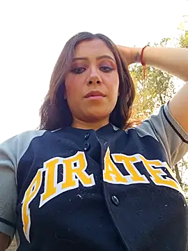 Snapshot of DORYY chatting on November 11, 2025, 9:53 pm DORYY online show from November 11, 2025, 9:53 pm