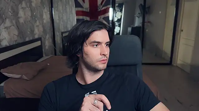 keanu reevez online show from October 9, 2025, 11:22 am