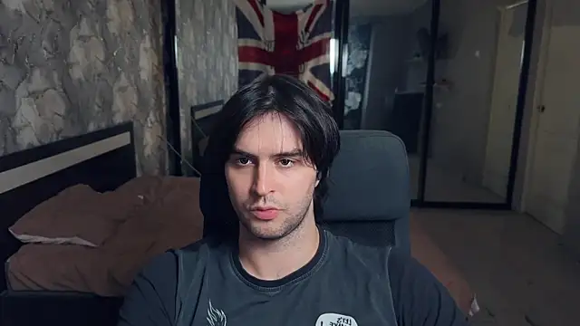 keanu reevez online show from October 13, 2025, 1:45 pm