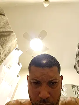 tropikboy online show from January 14, 2026, 9:46 am