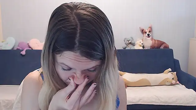 night is dark online show from October 23, 2025, 2:16 pm