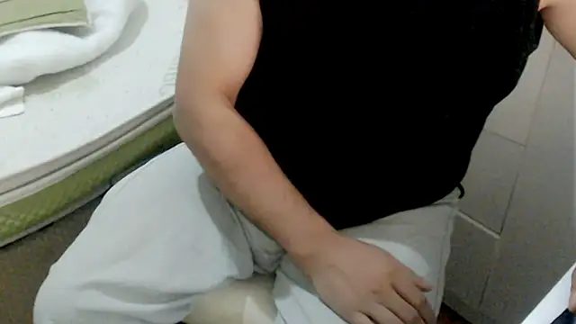 Snapshot of LiONTURK chatting on July 24, 2026, 8:16 pm LiONTURK online show from July 24, 2026, 8:16 pm