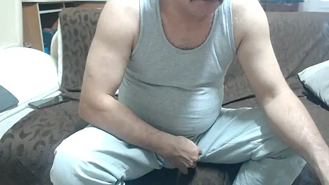Snapshot of LiONTURK chatting on July 15, 2026, 3:35 am LiONTURK online show from July 15, 2026, 3:35 am