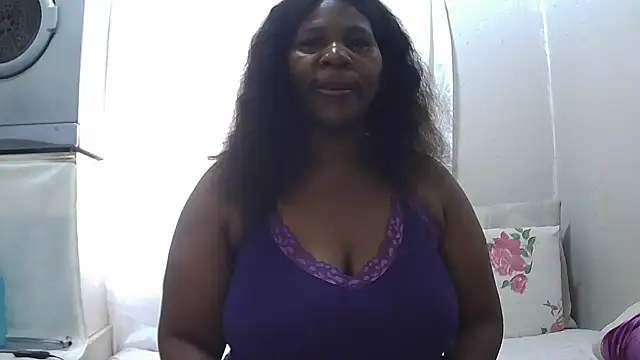 Delicioussexy online show from September 24, 2025, 5:47 am