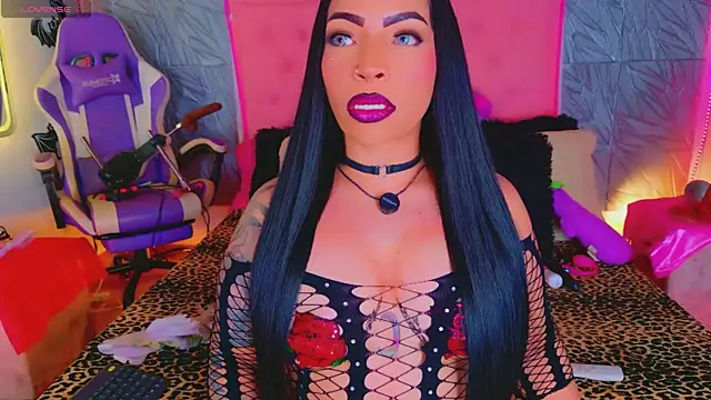 macasweet online show from November 9, 2025, 8:13 pm