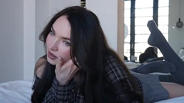 Snapshot of ibiddi chatting on February 23, 2026, 11:44 am ibiddi online show from February 23, 2026, 11:44 am