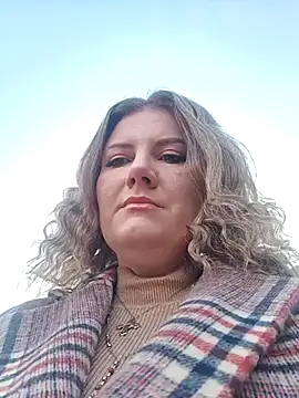 LizaCakes online show from March 14, 2025, 3:25 pm