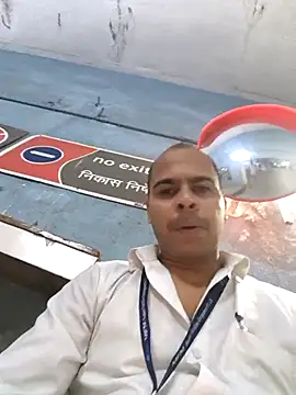 Snapshot of Vickyrajput009 chatting on February 19, 2026, 7:33 pm Vickyrajput009 online show from February 19, 2026, 7:33 pm