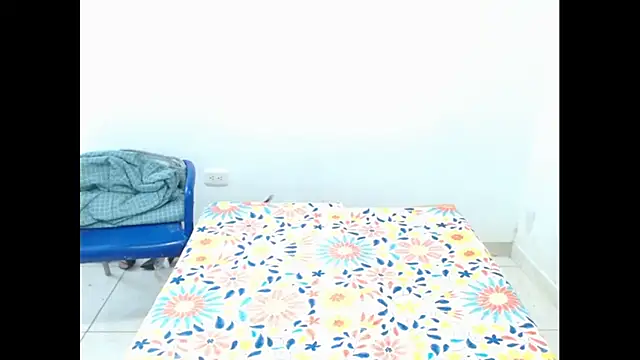 keyklin1 online show from November 22, 2025, 12:48 pm