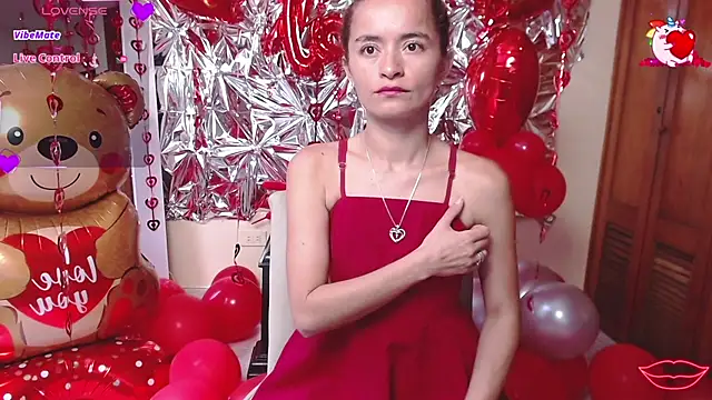 Snapshot of NicoleSantana chatting on February 16, 2026, 9:34 pm NicoleSantana online show from February 16, 2026, 9:34 pm