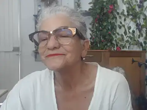 FunnyGrandma online show from January 27, 2025, 9:33 pm